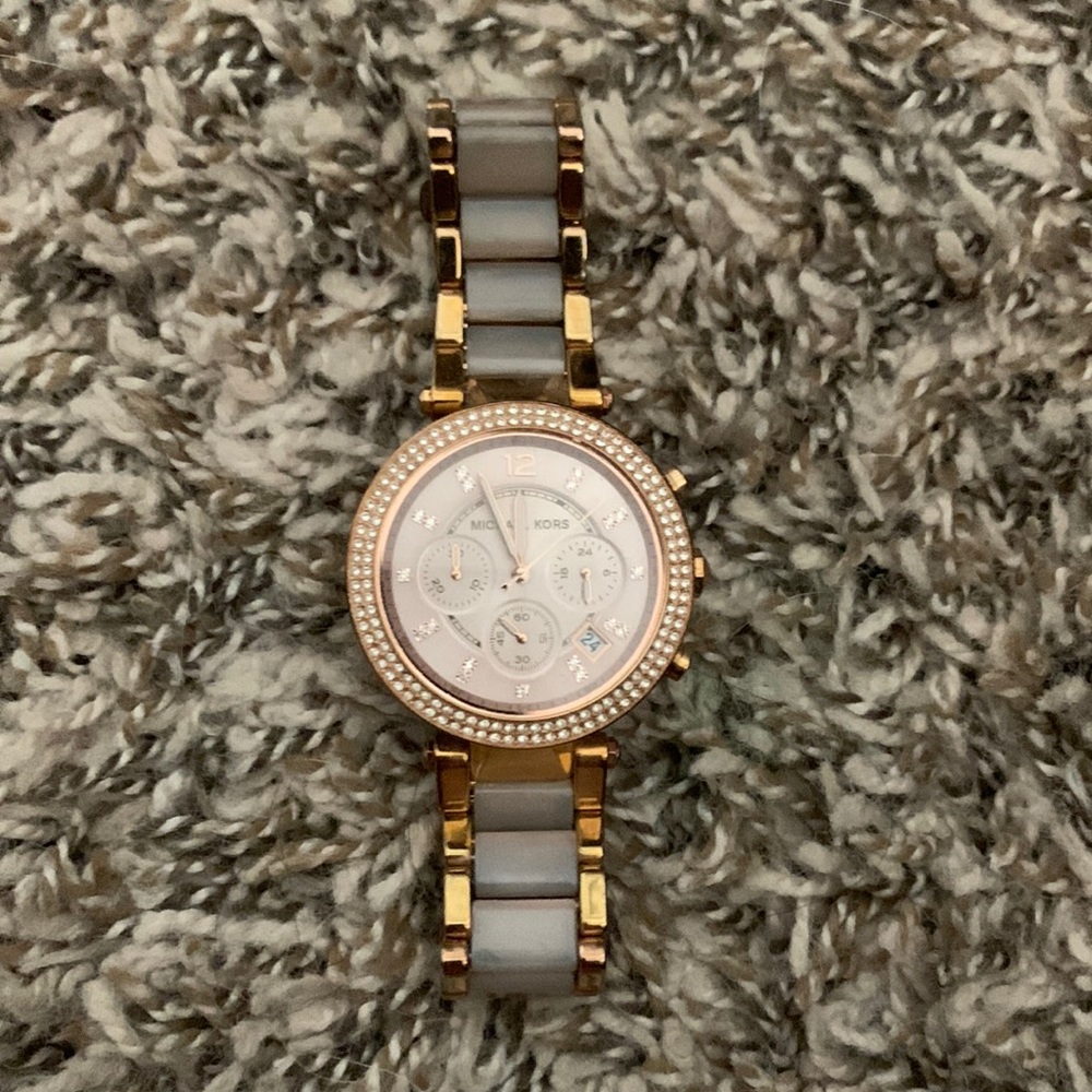 Michael kors watch